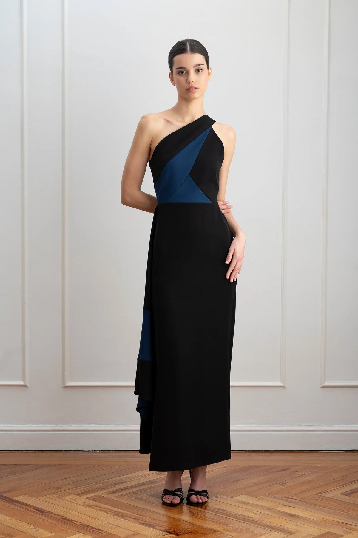 Vestido Azul Y Negro