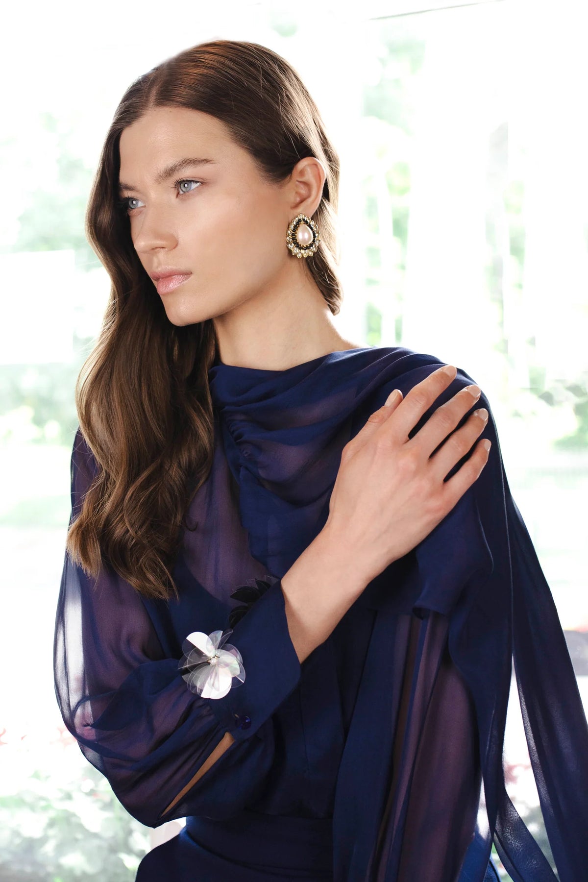 Blusa Azul Con Capa