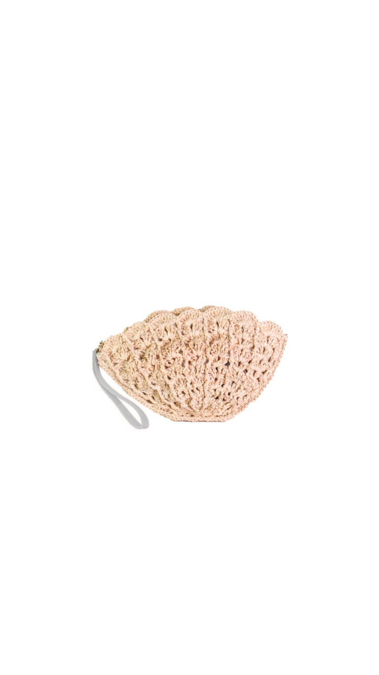 Thick Weave Seashell Clutch