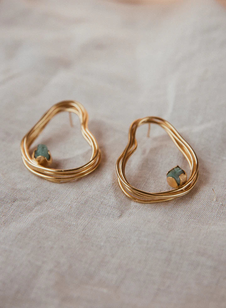Medium Providencia Esmeralda Earrings