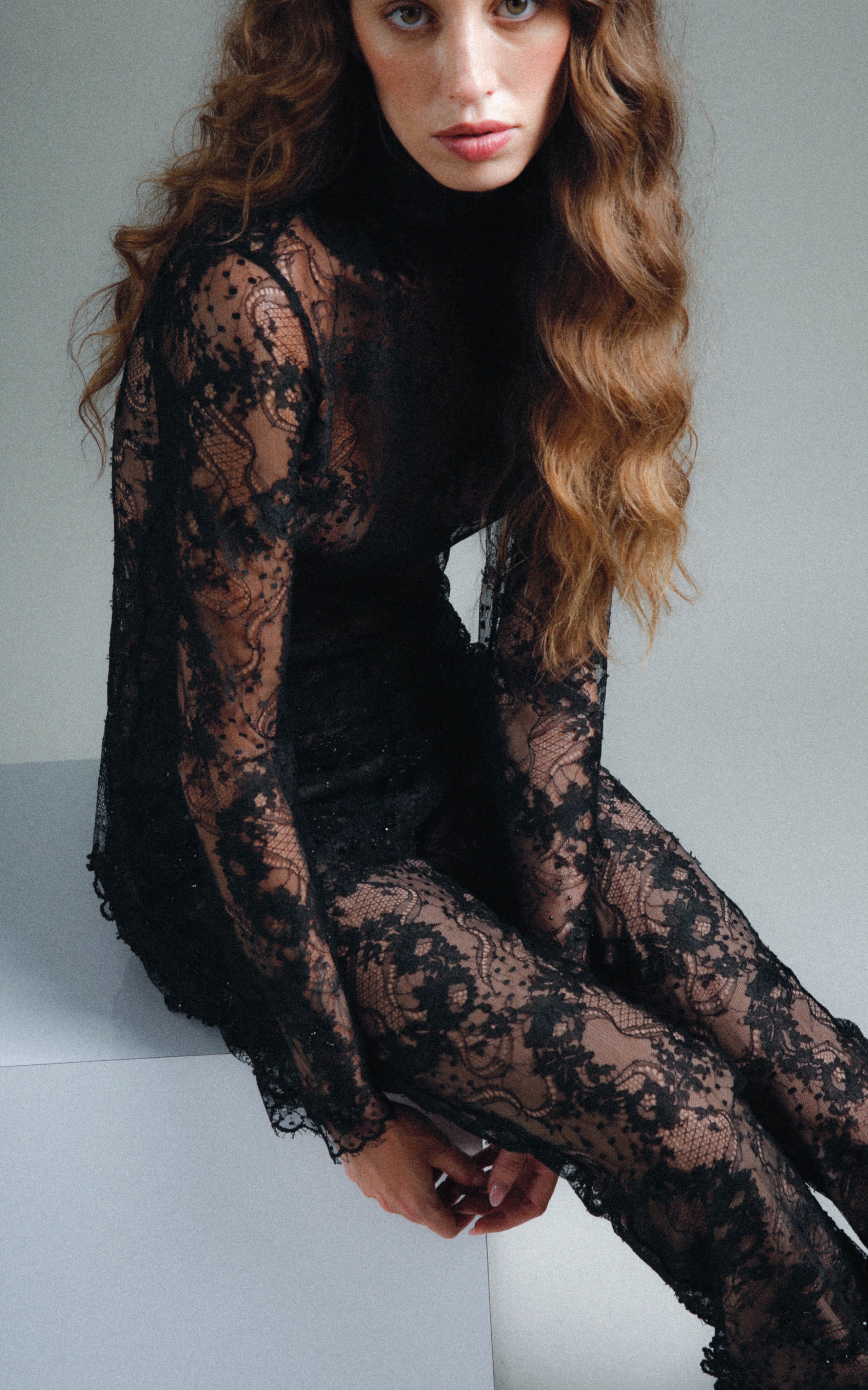 Elipse Handembroidered Lace Pants